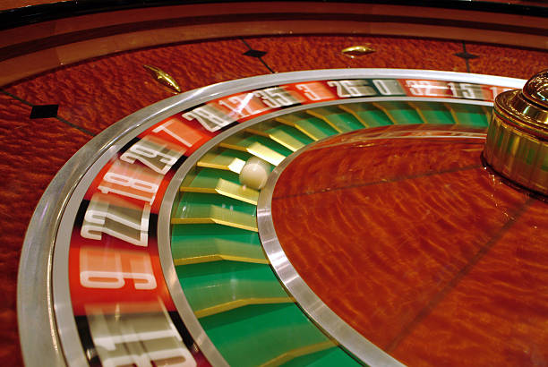 ramu Casino Hold'em table with community cards displayed
